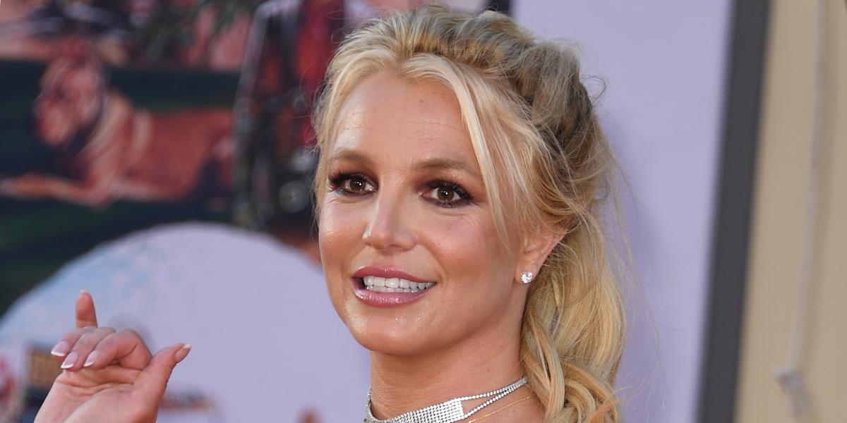 Britney Spears Deletes Instagram: Fan Concern Over 'Bizarre' Posts